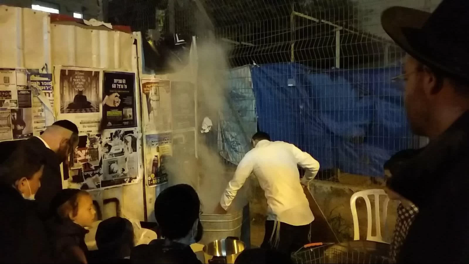 ערבי פסחים: גלריה מדהימה מההכנות לחג ברחובות ירושלים