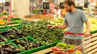 חובה להכיר: מזונות העל שתמצאו בכל סופר