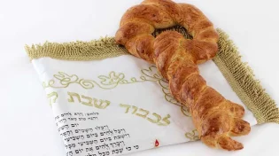 לחמים בצורת מפתח