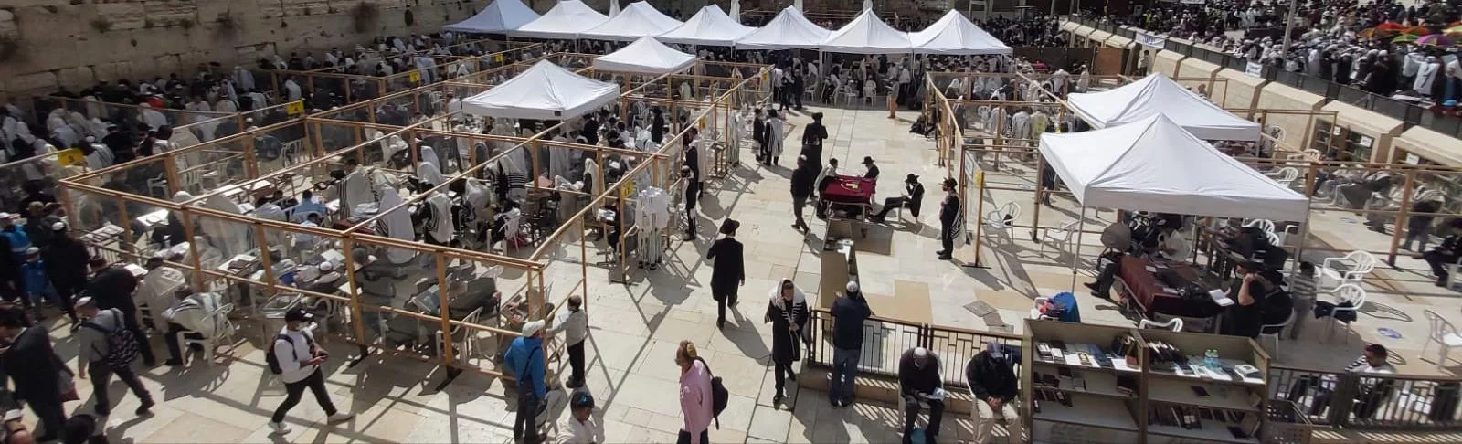 הודעה חריגה: במידה שתהיה תפוסה מלאה לא תותר כניסה לרחבת הכותל בשביעי של פסח הודעה חריגה: במידה שתהיה תפוסה מלאה לא תותר כניסה לרחבת הכותל בשביעי של פסח