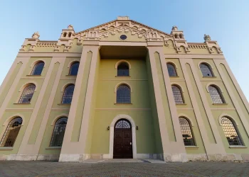 בגיא ההריגה ב’באבי יאר’ הקימו בית כנסת שלא ראיתם מעולם