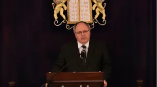 המהומה שעורר דיין: "מכיר בנישואים אזרחיים וברפורמים"