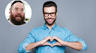 הרב שמשון פוקס חושף: הסוד לזוגיות מאושרת בדקה
