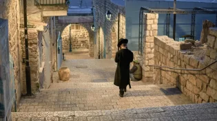 התהפכו היוצרות: משפחה "חרדית" התגלתה כנוצרייה ופעלה במסתור כמסיונרית