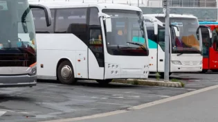 הנהג הערבי התקיף והשפיל בחור כשהוא בדרכו ישיבה
