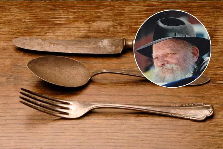 "כלי הקודש"- מלח, סכין ומזלג: הכלים האישיים של הרבנית והרבי מלויבאוויטש נחשפים "כלי הקודש"- מלח, סכין ומזלג: הכלים האישיים של הרבנית והרבי מלויבאוויטש נחשפים