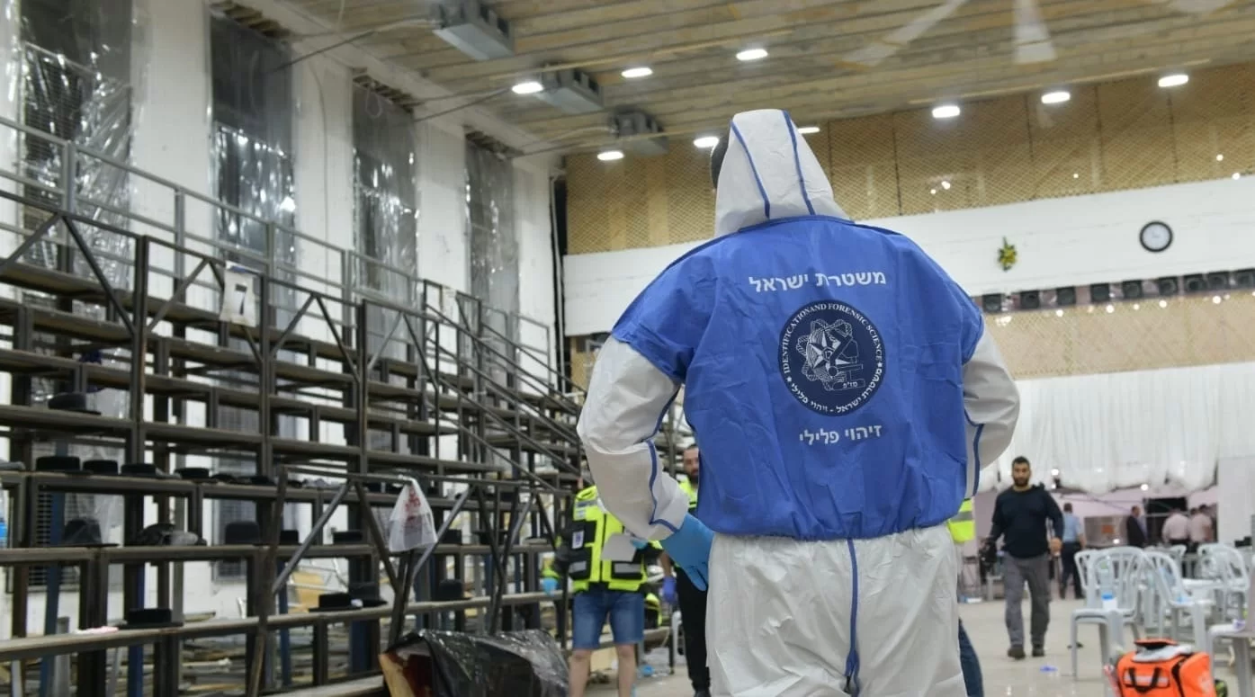 המהנדס ביהכנ"ס בגבעת זאב: "נתתי אישור, הוסיפו עוד קומות" המהנדס ביהכנ"ס בגבעת זאב: "נתתי אישור, הוסיפו עוד קומות"