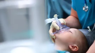 הרב יעקב דיכובסקי: "היה לתינוק קוצר נשימה חריף מאוד"