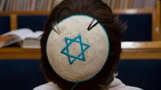 דאגה בעולם: חצי מהיהודים בארה"ב אינם מזוהים עם הדת