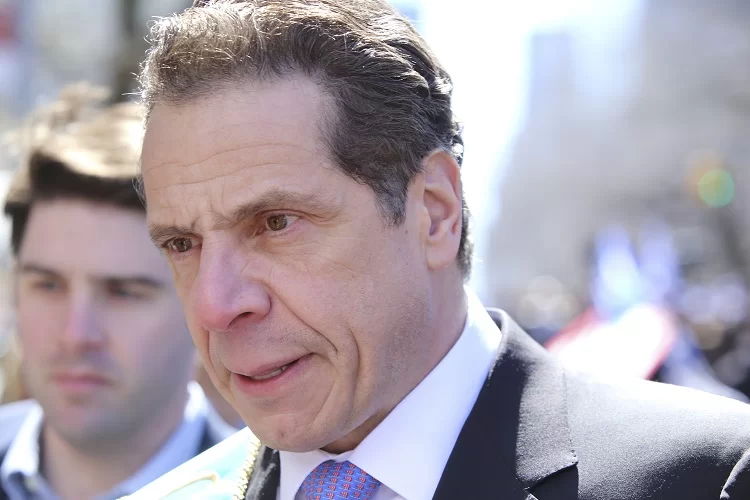 מושל ניו יורק הודיע כי תוגבר האבטחה סביב הקהילות היהודיות