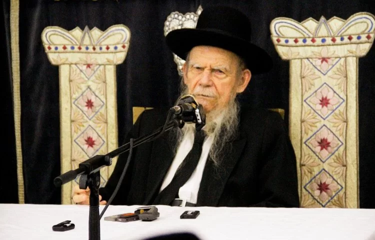 התפללו: מרן ראש הישיבה הגרי"ג אדלשטיין אושפז בבית החולים התפללו: מרן ראש הישיבה הגרי"ג אדלשטיין אושפז בבית החולים