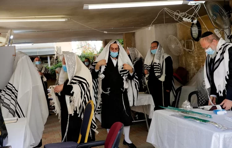 משרד המשפטים בוחנים את ביטול הקנסות שקיבלו מתפללים משרד המשפטים בוחנים את ביטול הקנסות שקיבלו מתפללים