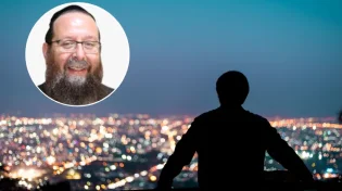 מחפשים אהבה? הרב מנחם וייס חושף את סוד הזוגיות בדקה!