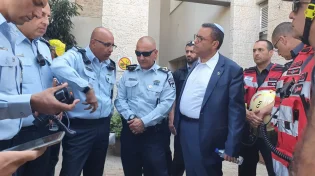 וַתִּפְתַּח הָאָרֶץ אֶת פִּיהָ: חניון קרס בבית חולים שערי צדק בירושלים בשל בולען שנפער