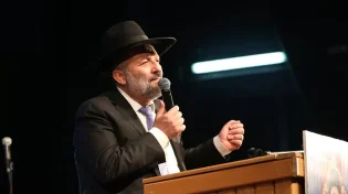יו"ר ש"ס אריה דרעי על חוק הדיינים: "צביעות והדרה נגד חרדים"