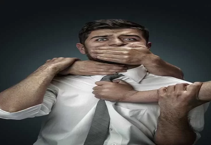 אל תתן לו את זה!
