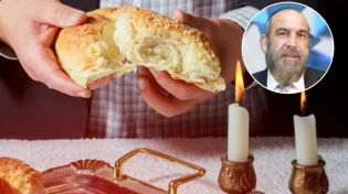 בציעת החלה בשבת על פי האר"י ז"ל