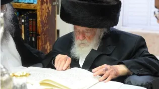 מרן הגר"ח קנייבסקי קרא את המכתב והחל לבכות - כל גופו הזדעזע