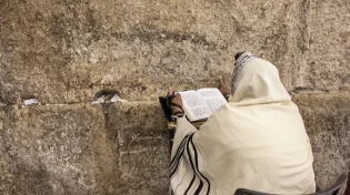 מוצאי תשעה באב: מה מותר, ומה עדיין אסור?
