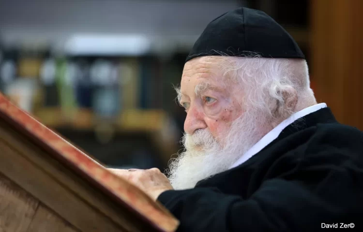 סיפור אימתני על רוח הקודש של שר התורה סיפור אימתני על רוח הקודש של שר התורה