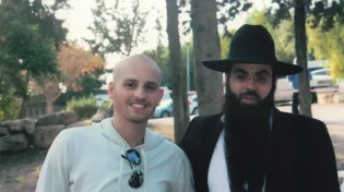 חלק ראשון; עדות מטלטלת על נשמה שהתגלגלה בילד?
