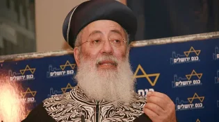 הראשל"צ במתקפה נגד הרפורמים: "יושבים על סיר הבשר לעקור תורה"