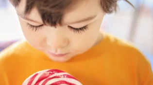 סומר שערות: הילד ניצל ברגע האחרון מ"רעל"