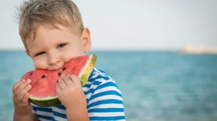 פלא פלאים; זה מה שיקרה לכם אם תקפידו לאכול אבטיח!