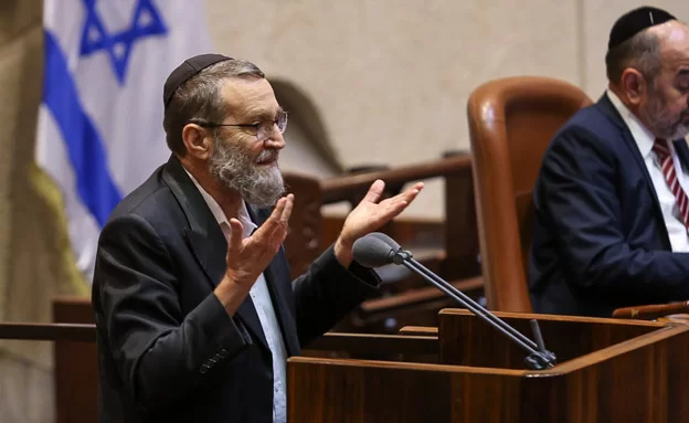 ח"כ גפני: "מצפה שהמסיתים יתנצלו בפניו של מרן הגר"ח קנייבסקי"