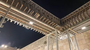 המומחים מזהירים: הזנחת גשר המוגרבים בכותל תיגמר באסון חלילה