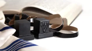תפילין וחינוך ילדים