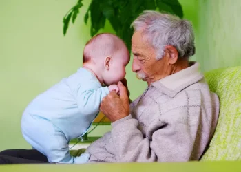 חכמים כזקנים ומתחדשים כתינוקות