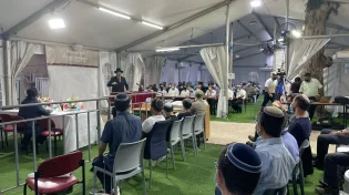 גלריה: שבוע לראש השנה: הרה"ר הגר״ד לאו במסע תשובה בצפון