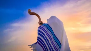 וְיִתְקַע תְּקִיעָה גְּדוֹלָה