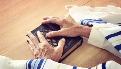 נמצאים בבידוד? קבלו את נוסח תפילת יחיד ליום כיפור
