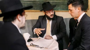 האר"י הקדוש: "מריבות לפני החתונה? סימן שזה זיווג אמיתי"