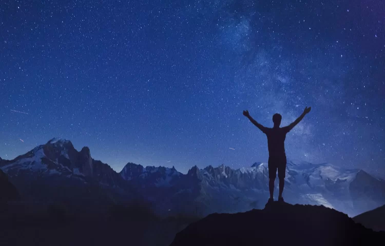 להודות על העבר ולבקש על העתיד