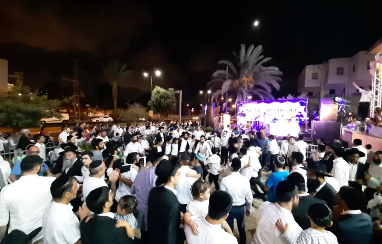 דרום ת"א: שמחת בית השואבה באחדות אמיתית דרום ת"א: שמחת בית השואבה באחדות אמיתית