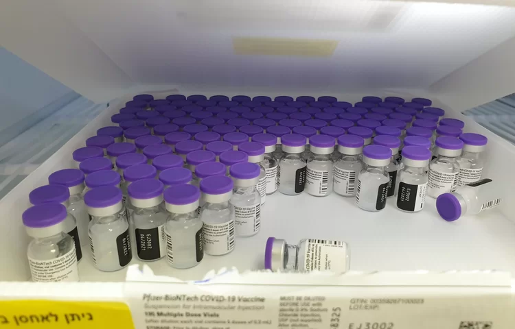 נתוני בטיחות החיסון - תופעות הלוואי המדווחות לאחר החיסונים נתוני בטיחות החיסון - תופעות הלוואי המדווחות לאחר החיסונים