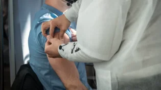 מחקר חדש: מנה שניה מספיקה לחולים שנדבקו בין המנות
