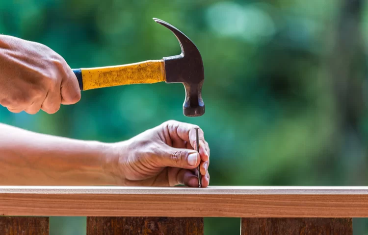 "בין הפטיש לסדן": הדרך של החתן לפעול במשפחה "בין הפטיש לסדן": הדרך של החתן לפעול במשפחה