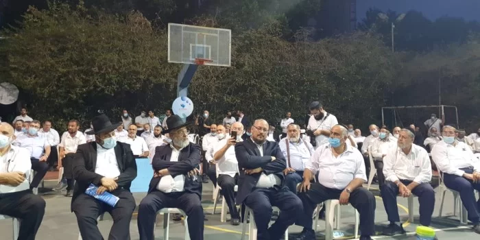 חשש: 4,000 משגיחי כשרות יפוטרו בעקבות הרפורמה בכשרות