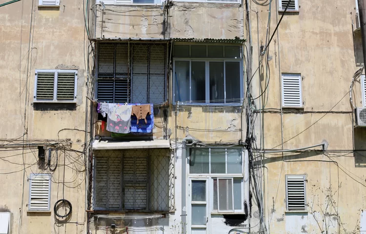 לרגל יום ההילולה: על מסירות נפש של הגאון רבי יהודה צדקה זצ"ל לרגל יום ההילולה: על מסירות נפש של הגאון רבי יהודה צדקה זצ"ל