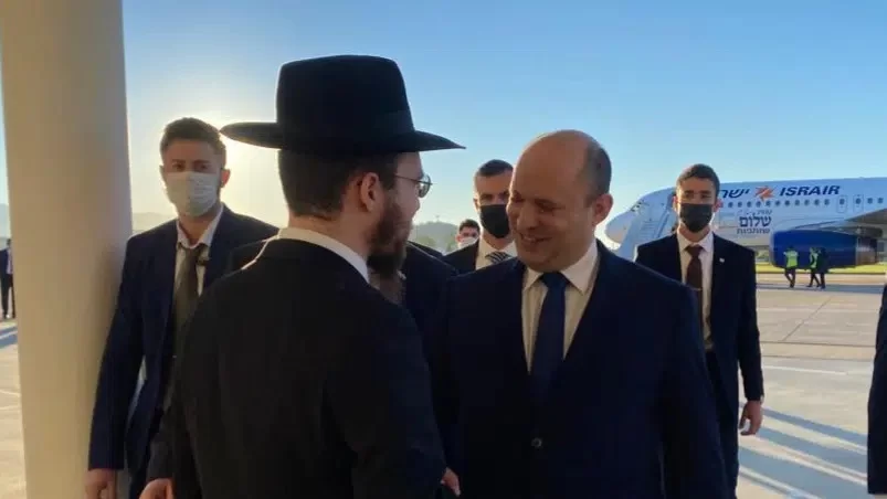 שליח חב"ד בסוצ’י ערך את סעודת השבת לראש הממשלה ופמלייתו שליח חב"ד בסוצ’י ערך את סעודת השבת לראש הממשלה ופמלייתו