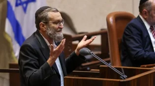 גפני לח"כ הרפורמי: "אחסום אותו בגופי בכותל בראש חודש הקרוב"