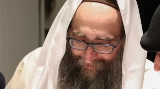 "זה מה שירפא את הרב פינטו": הרב דוד אלקיים
