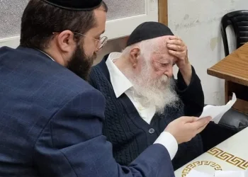 מרן שר התורה לראשי ליב"ה: "תמשיכו במאבק על קדושת הכותל"