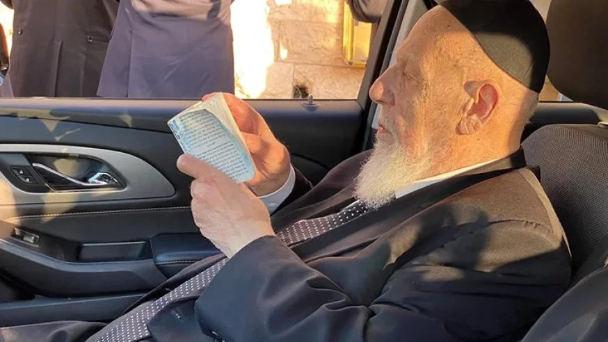 התפללו: נשיא ה’מועצת’ הגר"ש כהן פונה בערב שבת לבית החולים התפללו: נשיא ה’מועצת’ הגר"ש כהן פונה בערב שבת לבית החולים