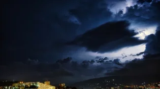 הרב פתיה דחה אותה בהינף יד ואחרי כן חלם מחזה מפחיד