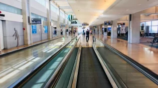 ח"כ אייכלר נגד הממשלה: "מפרה את זכויותיהם של האזרחים בנתב"ג"